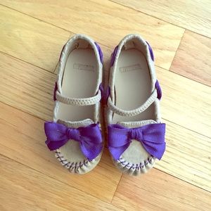 Gymboree baby girls loafers/moccs toddler size 6